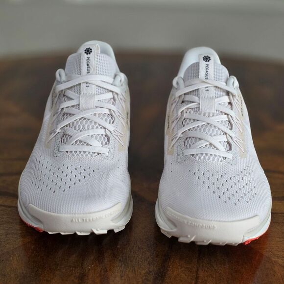 Nike ReactX Pegasus Trail 5 Hiking Running Shoes Women's 11.5 White Sail Red New - Picture 3 of 15